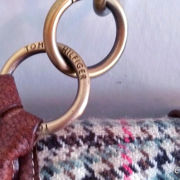 Tommy Hilfiger Summer Outfit - Picture 4 of 10